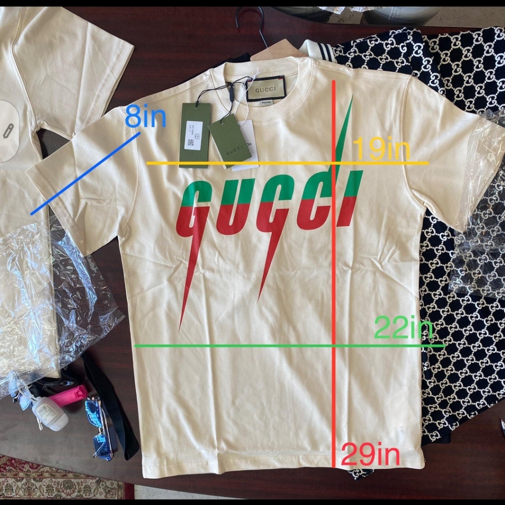 SOLD OUT🎉Authentic Gucci Men T shirt Size M & L available XL also  Blade Design